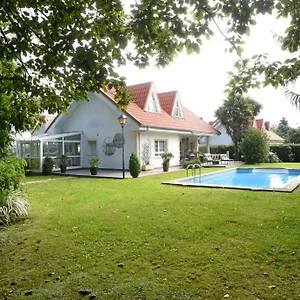 https://la-mina.bilbaohotelsspain.com